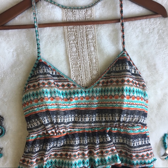 ✌🏼Boho Crochet Lace Yoke Tiered Ruffle Front Top - Picture 7 of 8